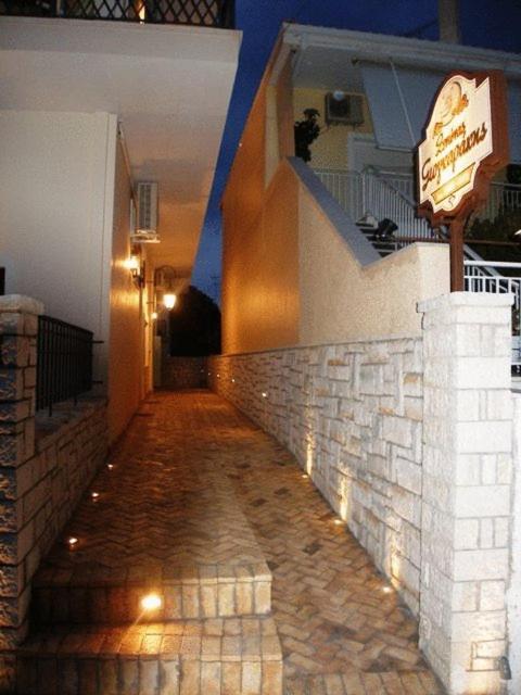 Giogarakis Suites Eleonas Bagian luar foto