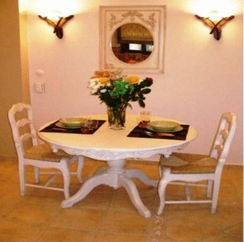 Giogarakis Suites Eleonas Ruang foto