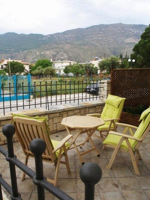 Giogarakis Suites Eleonas Ruang foto